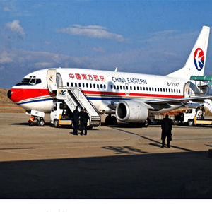 成都双流机场货运航空快运业稳步发展的原因是什么？